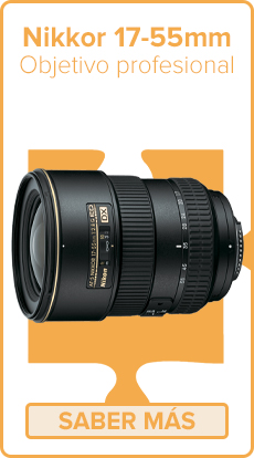 Nikkor 17-55mm: Objetivo profesional. Este objetivo proporcional una alta calidad de la imágenes, además de distintos ángulos de imagen gracias a su zoom flexible.