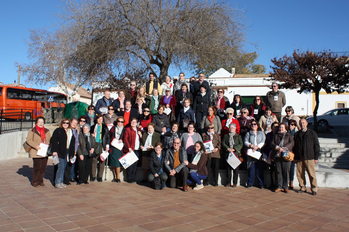 Los estudiantes de Aznalcóllar y Herrera visitan Gerena con motivo del II Encuentro Provincial del Aula Abierta de Mayores