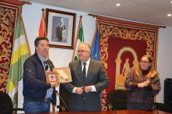 Los estudiantes de Bormujos muestran su municipio a los compañeros de Lebrija