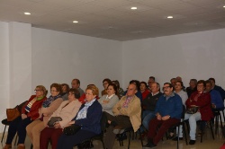 Bormujos recibe a los estudiantes mayores de las sedes municipales de Salteras y Santiponce
