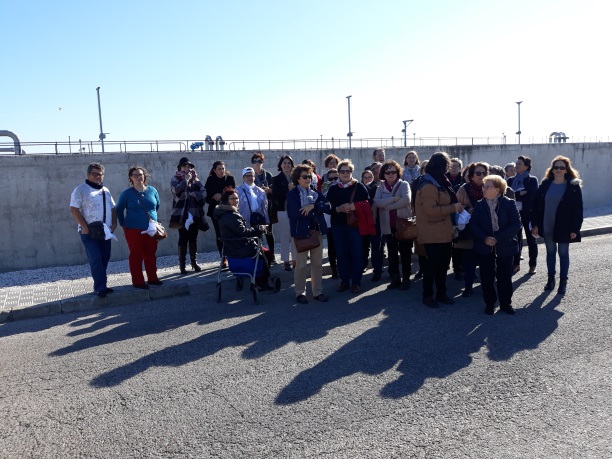 El Aula Abierta de Mayores de Gerena visita las instalaciones de Aljarafesa