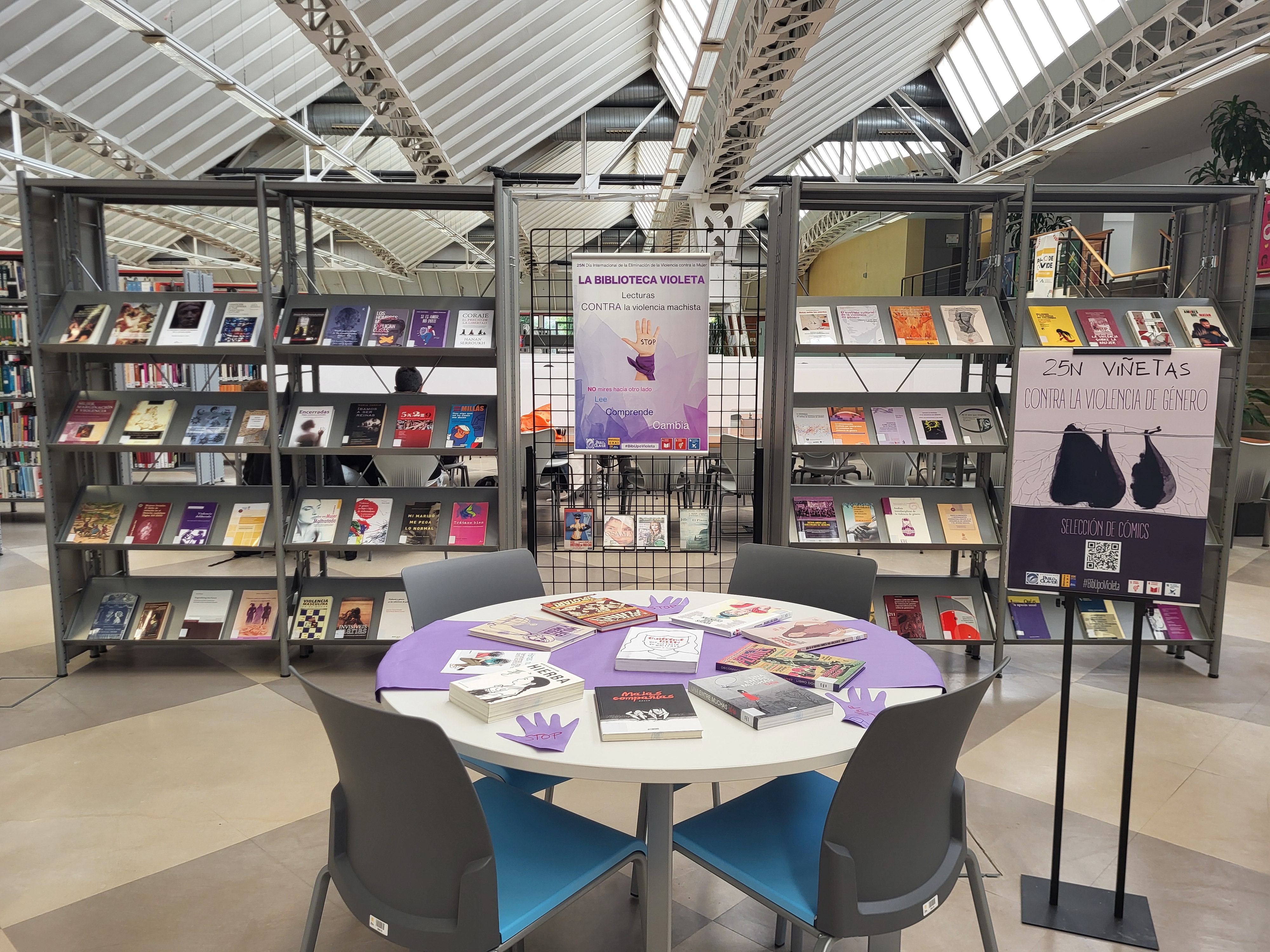 Biblioteca violeta_1