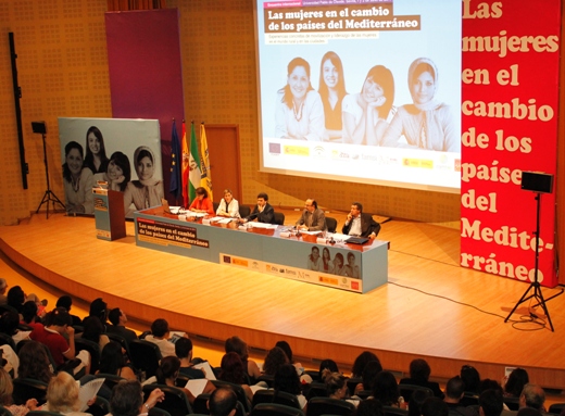 3 ENCUENTRO MUJERES MED 1.JUNIO 2011 520 383