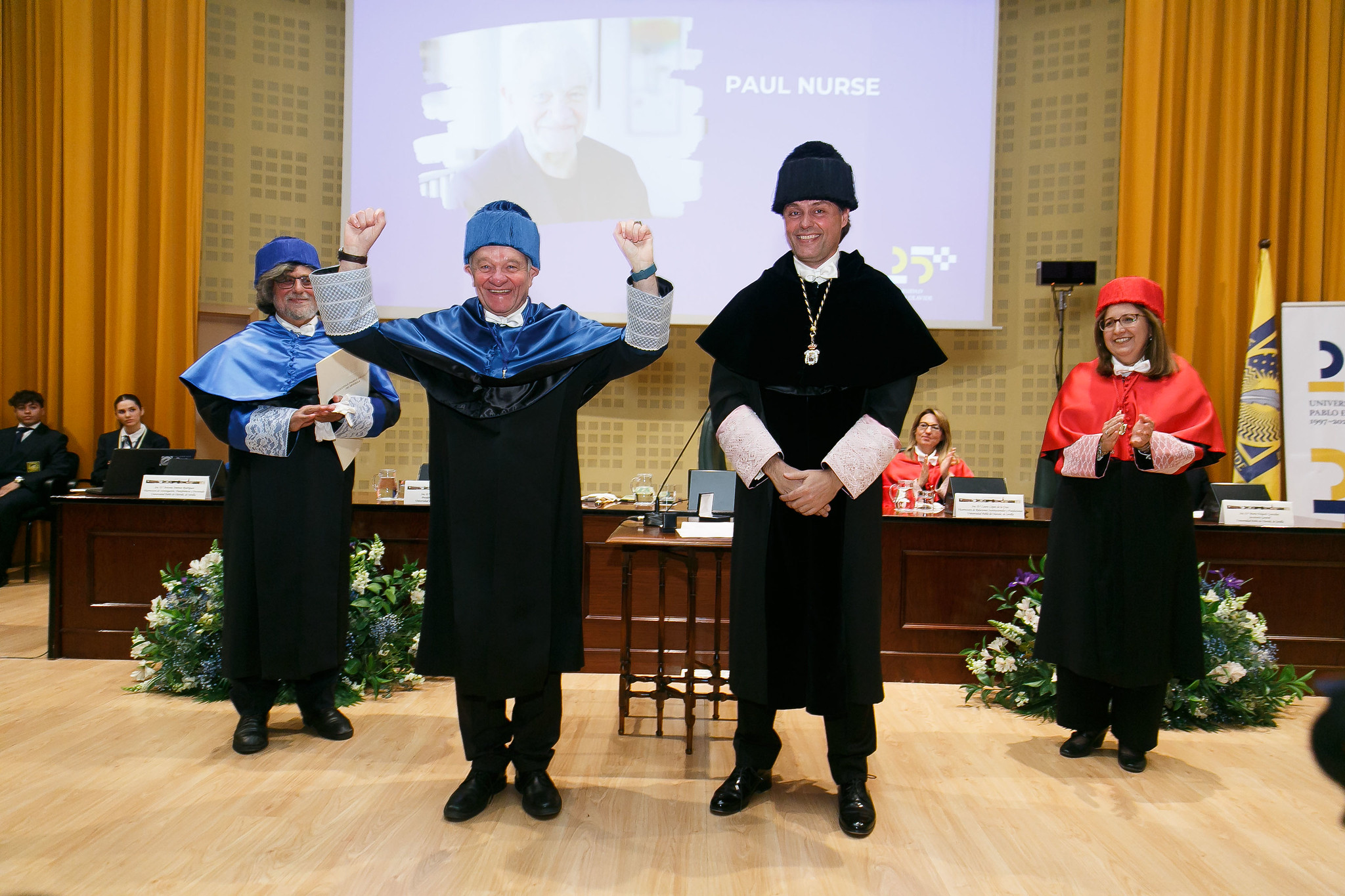 El profesor Paul Nurse, Doctor Honoris Causa por la UPO