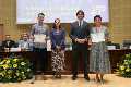 Premios a la Excelencia