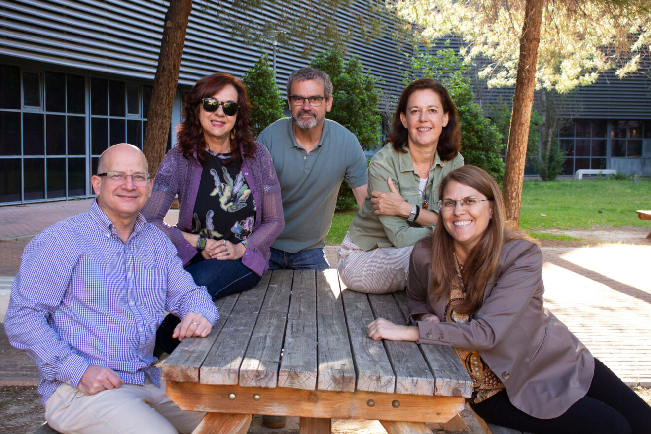 A. Rabdel Ruiz-Salvador, Antonia Jiménez-Rodríguez, Amando Flores, Inés Canosa y Menta Ballesteros.