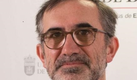 Carlos Larrinaga