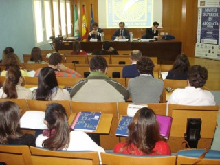 Durante la inauguración del curso práctico en Propiedad Intelectural