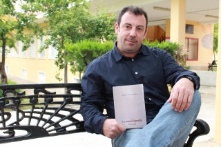 José Antonio Horcajadas es profesor titular de Genética de la UPO y autor del libro “Autoenciclopedia personal”
