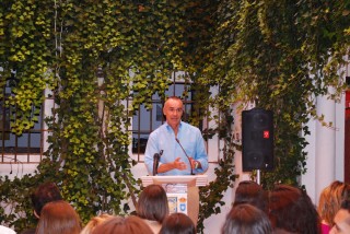 Antonio Muñoz en la sede de la UPO en Carmona