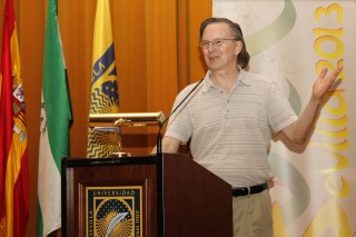 Jack Szostak, Premio Nobel de Medicina y Fisiología 2009 en su conferencia en la UPO