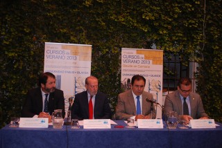 El rector de la UPO, el presidente de la Diputación de Sevilla, el alcalde de Carmona y el vicerrector de Postgrado, Formación Permanente y Empleo presiden el acto de inauguración 
