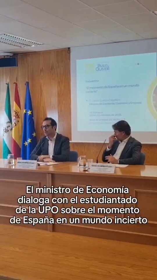 🔵 Hoy hemos recibido en la Universidad Pablo de Olavide al ministro de Economía, Comercio y Empresa, Carlos Cuerpo, en un encuentro con nuestro estudiantado titulado “El momento de España en un mundo incierto”.

Un espacio de reflexión y diálogo sobre los grandes retos económicos y sociales.

#Economía