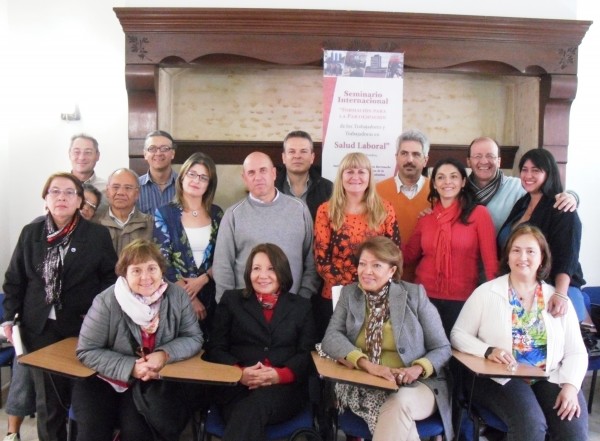 IEn el seminario han colaborado como ponentes varios profesores universitarios de Argentina, Colombia, España, México, Perú y Venezuela
