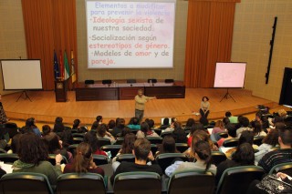Conferencia_violencia_género_1