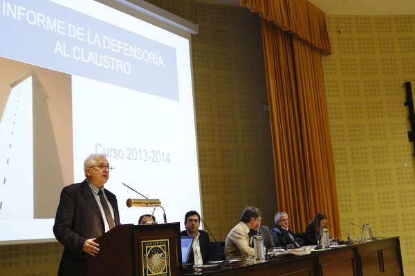 Claustro Universitario, informe del Defensor, Juan Daniel Ramirez