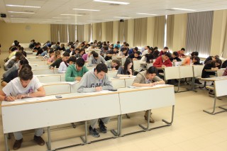 Durante la realización de la prueba de Economía