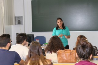 Las jornadas están dirigidas a los estudiantes de últimos cursos y los egresados de las distintas titulaciones de esta Facultad.