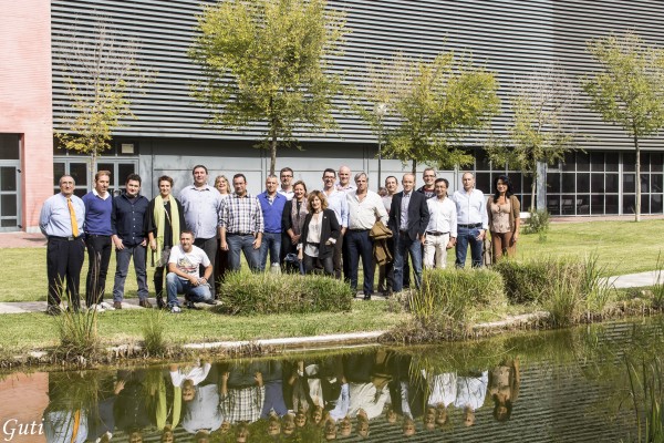 Imagen de los antiguos alumnos de la Universidad Laboral de Sevilla.