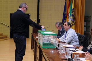 Imagen de las votaciones celebradas esta mañana.
