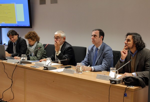 De izq. a dcha: Francisco Oliva, Mª Paz García, Agustín Madrid, Rafael Lacasa y Francisco Infante