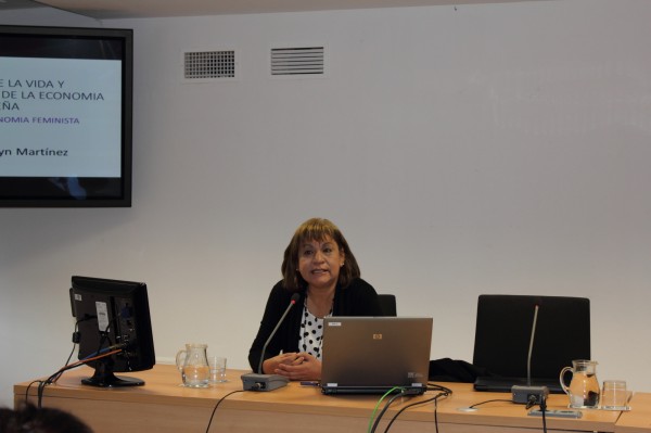 Julia Evelyn Martínez, catedrática e investigadora de la Universidad Centroamericana “José Simeón Cañas”.