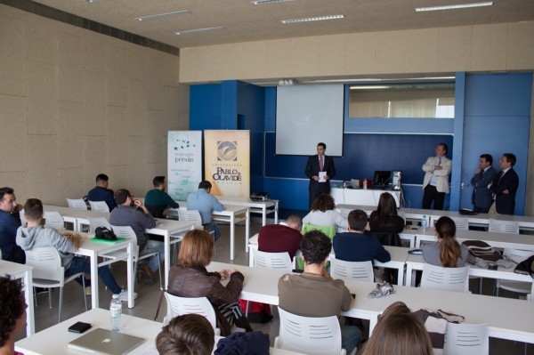 Una treintena de personas participan en la fase de de formación del VIII Concurso de Ideas y Proyectos Empresariales Innovadores.