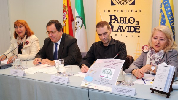 Dolores Ramos, Vicente Guzmán, Jordi Luengo y Carmen Monreal durante la inauguración del Seminario