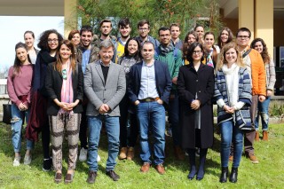 Profesorado y estudiantes participantes en el proyecto docente 'Acción participativa en el aula de traducción: Wikipedia multilingüe para mujeres destacadas' Wikipedia-Multilingüe