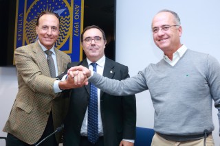 De izquierda a derecha: Rafael Salado, Vicente Guzmán y Santiago Salado.