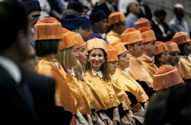 Asistentes al acto de apertura del curso académico 2019/20 en la UPO