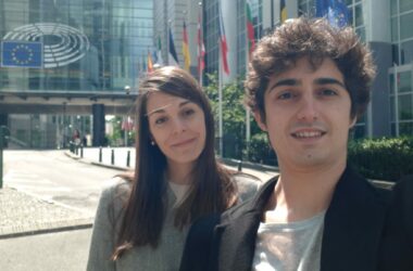 Laura Zunk Parras y Fernando Carrasco Mateos desarrollan su beca en Bruselas.
