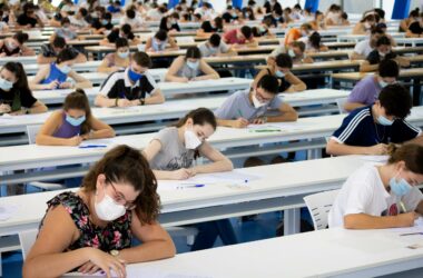 Estudiantes durante la PEvAU