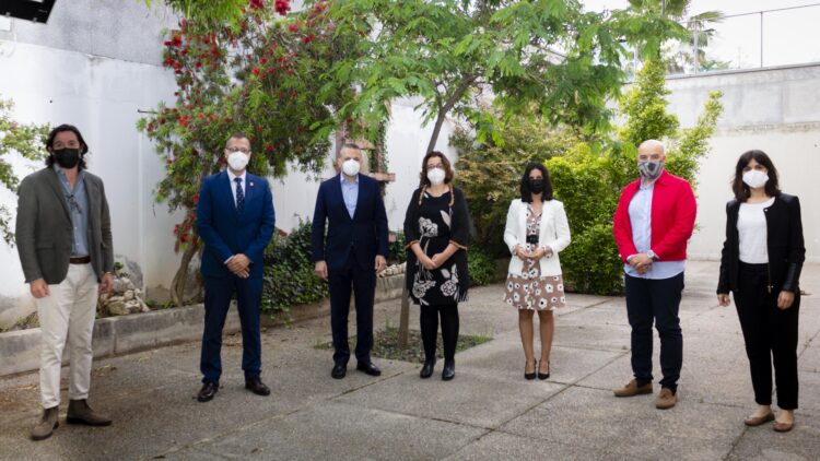 Miguel A. Herrera, David Naranjo, David Cobos, MªLuz Ortega, Ana González, Francisco Moreno y Mª Jesús Sutilo