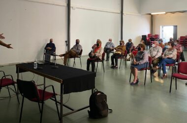 Clase en Almensilla del Aula Abierta de Mayores de la UPO