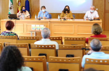 Victoria Pérez, Mónica González, Rosa María Díaz y Luis Vicente Amador