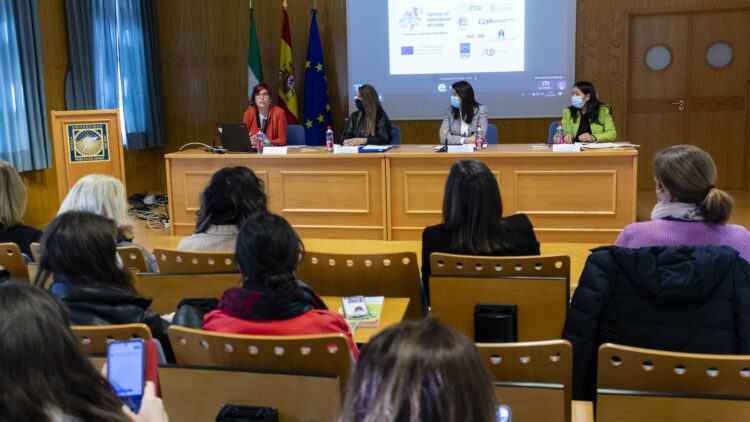 Teresa Terrón, Mónica Domínguez, Mª del Mar Ahumada y Noily Herrera