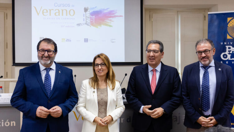 Juan Ávila, Laura López de la Cruz, Antonio Pulido y José A. Sánchez Medina