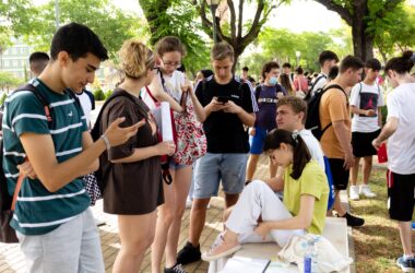 estudiantes en la UPO durante la PEvAU