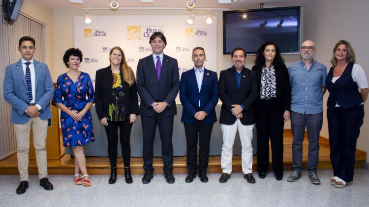 toma de posesión de nuevos profesores que se incorporan al equipo de Gobierno de la UPO