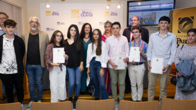Accésit consegudio por estudiantes del colegio Nuestra Señora de la Granada-Santo Ángel