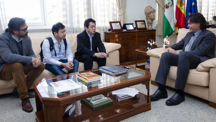 Luis Merino, Randy Gómez, Satoshi Shigemi y Francisco Oliva