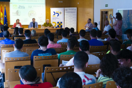 María José Parejo, Antonio Fernández y Juan José Lara en la presentación de las Jornadas