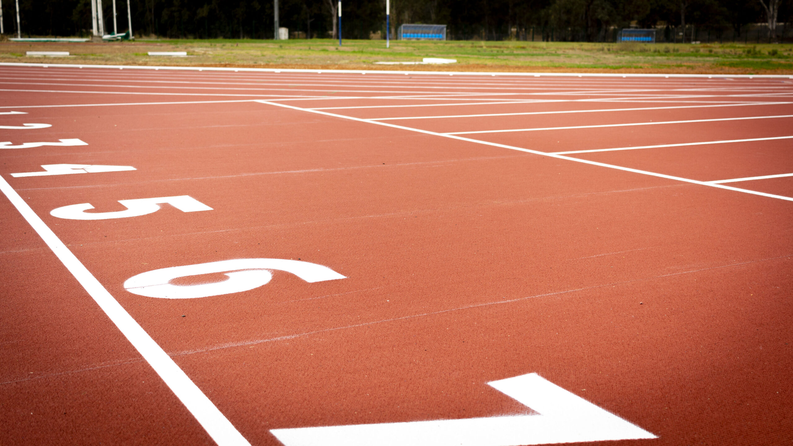 Distancia pista atletismo