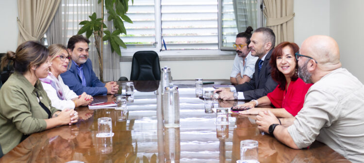 Rossana Reyes, Carolina Hornes, Juan de Dios García, M. A. Herrera, David Cobos, Antonia Jiménez y Jesús Delgado