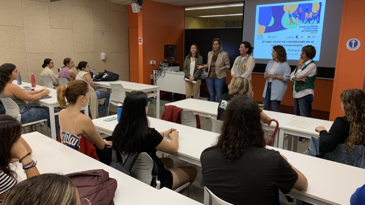Presentación de la formación en voluntariado del curso 2023/2024