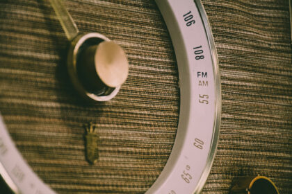 Antiguo receptor de radio