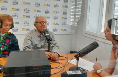 Entrevista al profesor Luis Millones en RadiOlavide