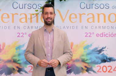 Iñaki Echeveste en la sede la UPO en Carmona