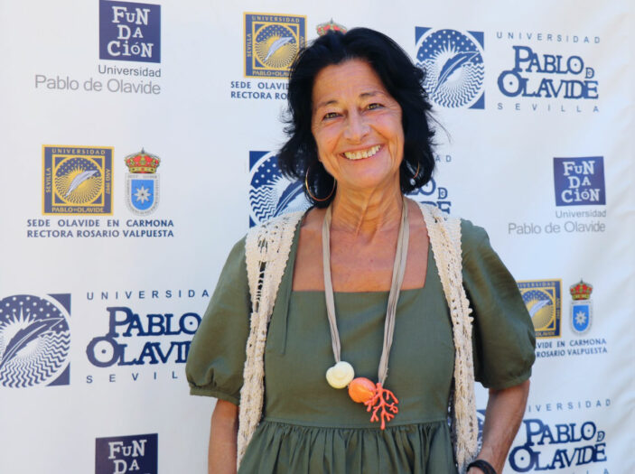 Mercedes de Pablos en la sede de la UPO en Carmona